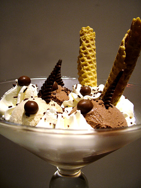 vanille ijs met chocolade
