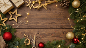 Overhead shot van DIY kerstverlichting materialen op een verweerde houten tafel, met gouden LED-snoeren, bamboe sterframes, mos, kerstballen en gereedschap, verlicht door warm zijlicht in een gezellige hygge sfeer.
